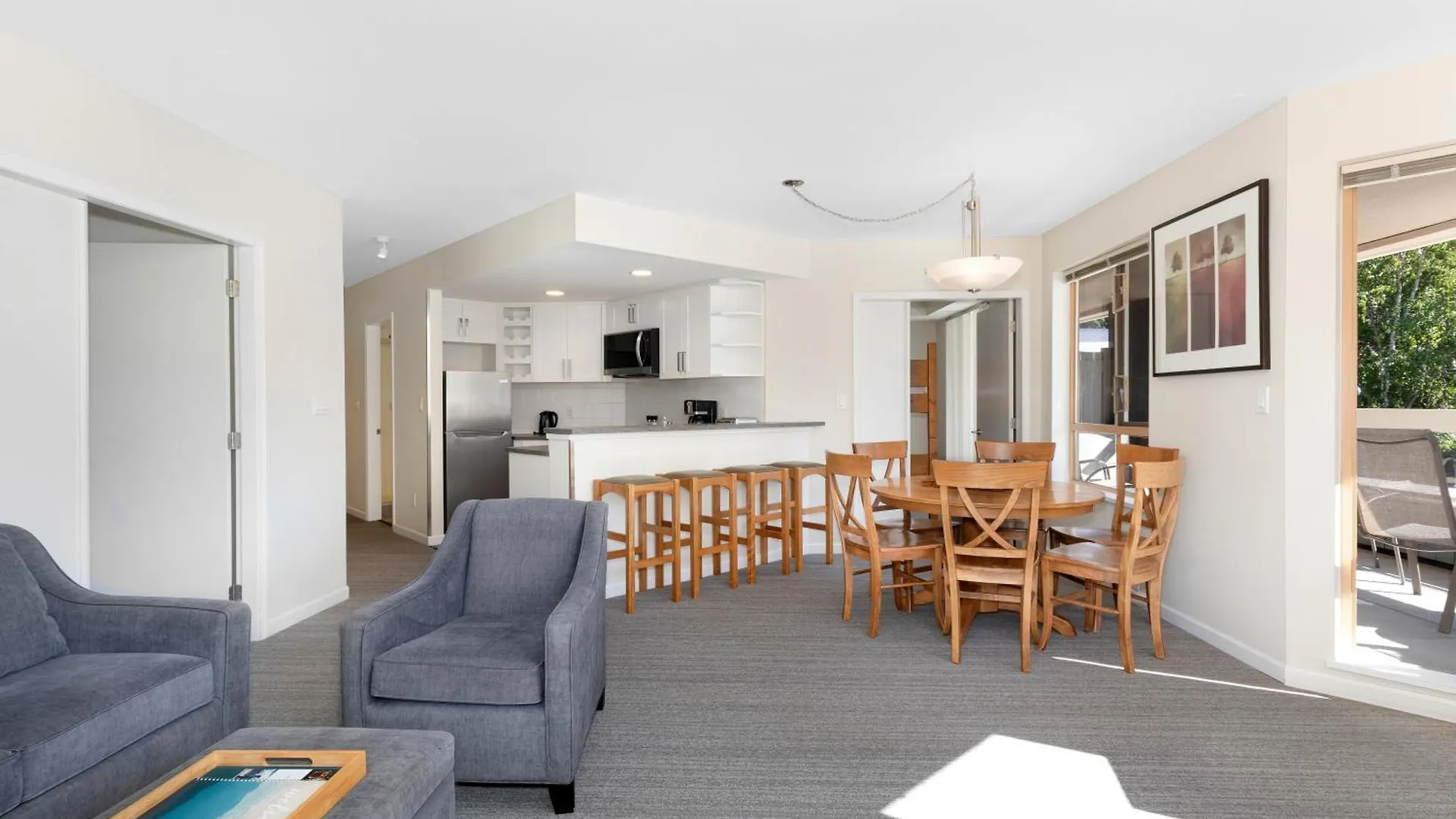 Tyndall Stone Lodge By Whiski Jack Whistler Apartment